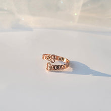 Load image into Gallery viewer, Heartbreaker Ring