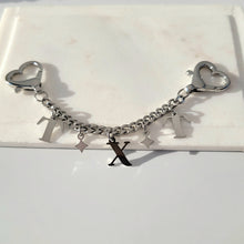 画像をギャラリービューアに読み込む, Group Accessory Chains