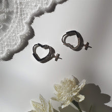 Load image into Gallery viewer, Fake Love Earrings