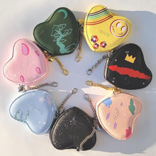 Load image into Gallery viewer, Accordion Heart Pouch